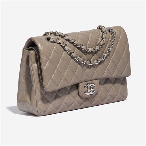 chanel timeless caviar medium